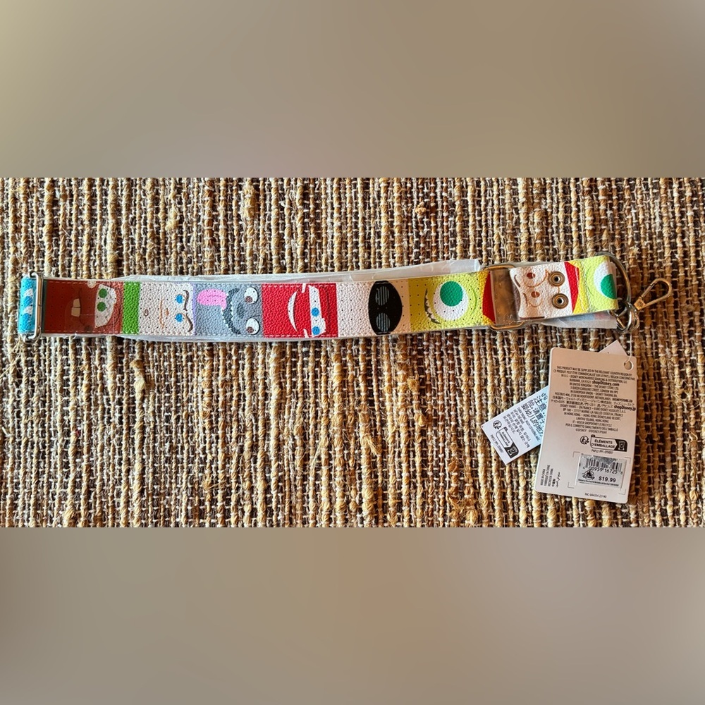 Disney Parks- Disney Character Pin Bag Belt Strap - Picture 4 of 8